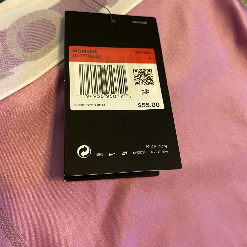 Nike new tags
